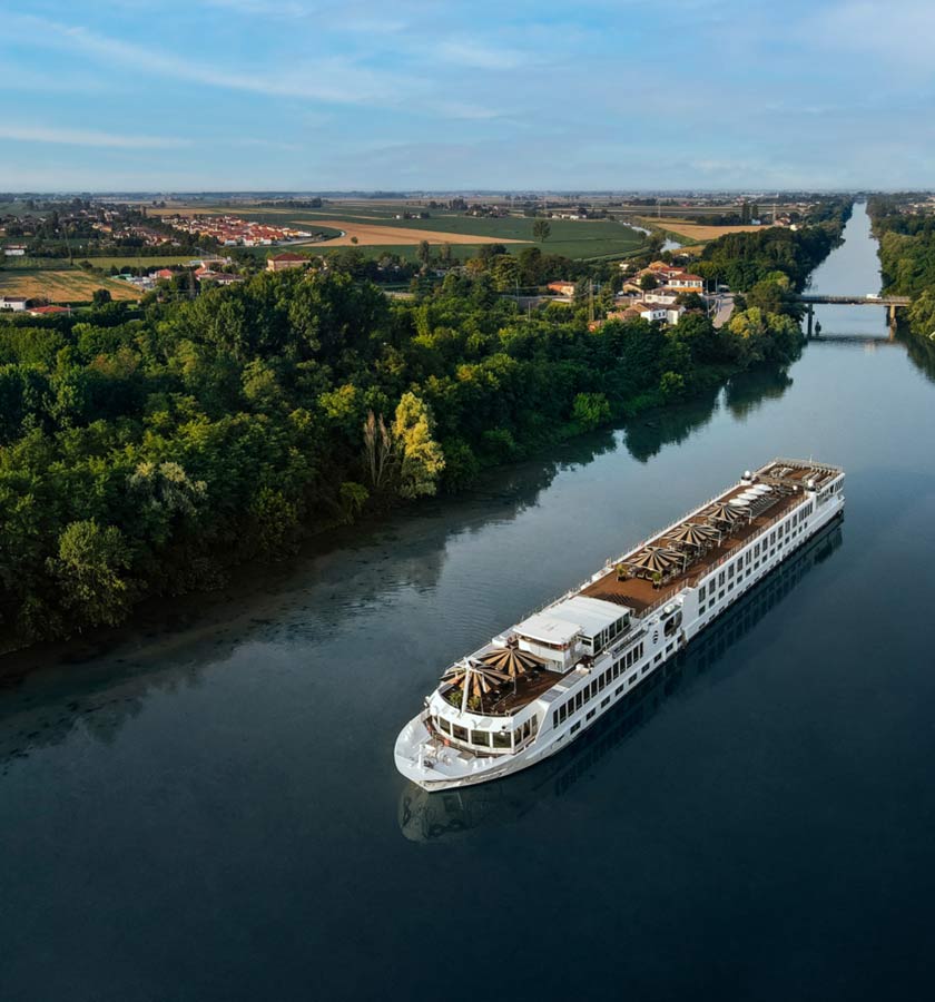 Uniworld - LaVenezia ship