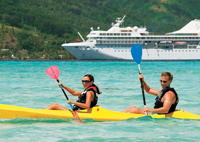 PG couple kayaking